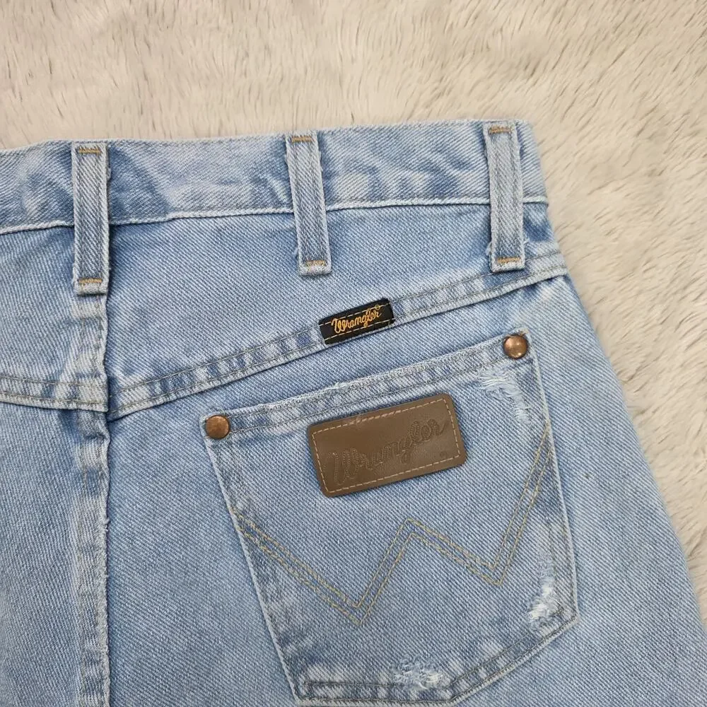 Wrangler Reworked Cutoff Jean Shorts High Waisted Fray Hem Festival Boho Size 26 - Picture 5 of 7